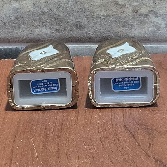 Vintage Japan Goldtone Over Silverplate White Calla Lily Salt Pepper Shaker Set - Picture 2 of 8